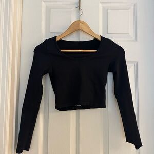 Black Long Sleeve Square Neck Cropped Top – Size S
